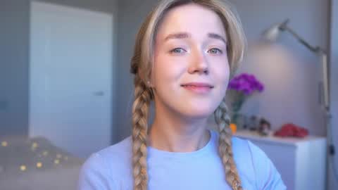 Amelia NEXT STREAM  online show from April 11, 1:37 pm