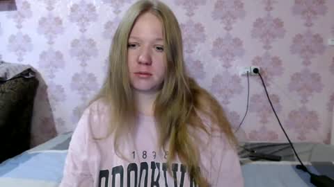 alya764770 online show from June 12, 10:40 pm
