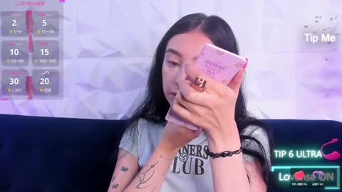 sopie online show from January 15, 11:10 am