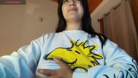 alyssia wolds online show from April 15, 1:39 am