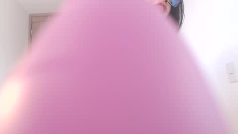 valentia online show from January 6, 8:45 pm