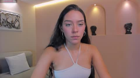 Amalia cruss online show from March 17, 8:02 pm