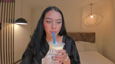 Amalia cruss online show from October 22, 8:47 pm