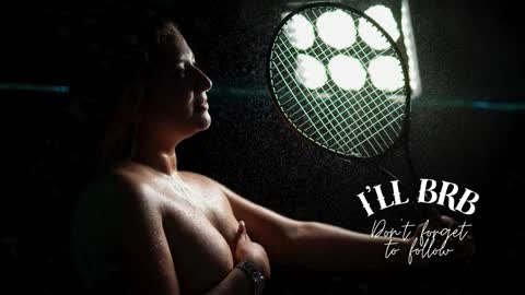 Amalia Im Back See you soon this January 7 at 10 pm Colombia time online show from November 18, 9:38 pm