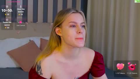 Amalia online show from January 12, 1:05 pm