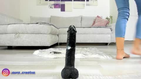 Amalia Nilsson  online show from April 18, 4:37 am