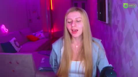 Amalia online show from January 10, 3:28 pm