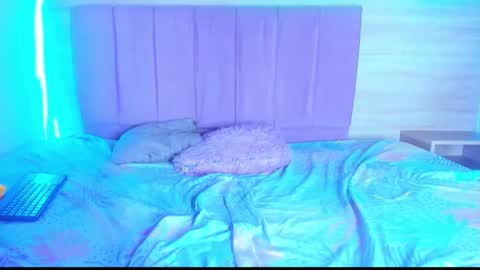 amandacanelacm101 online show from January 9, 4:39 am