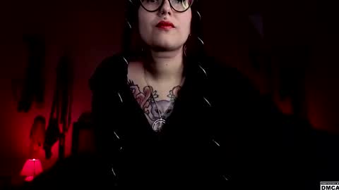 Snapshot of amanita__pantherina chatting on October 23, 9:48 am Goddess Amanita online show from October 23, 9:48 am