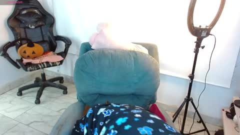 Amanne Misa online show from February 2, 1:15 am