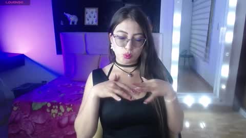 amara_sexy_ online show from March 2, 7:20 pm