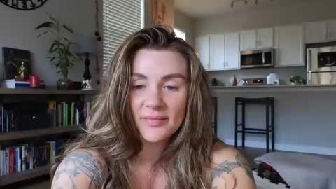 Amara Jezebel online show from November 5, 5:40 pm