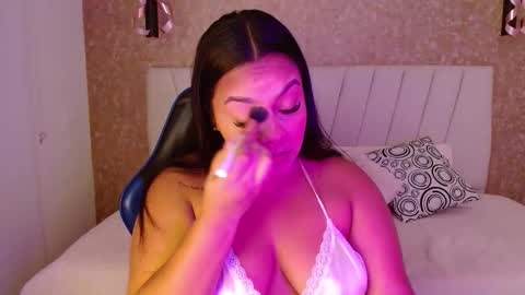 amaranta_carey online show from November 4, 12:15 am