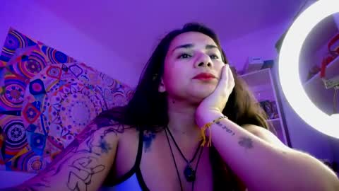 Susan online show from August 7, 8:38 pm