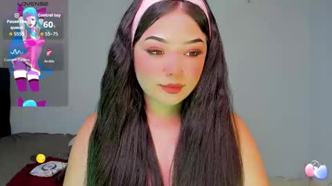 amaravelvet online show from December 4, 12:35 am