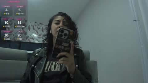 Emily online show from November 27, 11:46 am