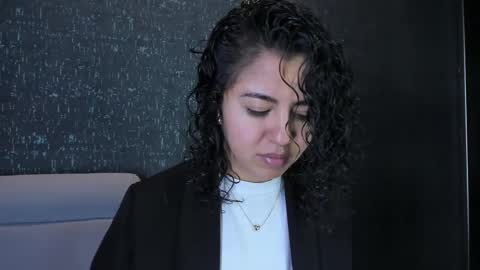 Emily online show from January 15, 9:59 am