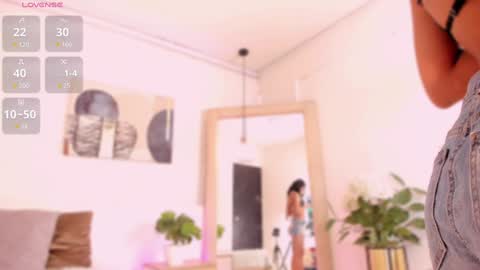  A M A T I S T A   online show from December 5, 8:22 pm