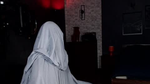 Snapshot of amayamalina chatting on January 9, 5:44 am Malina online show from January 9, 5:44 am