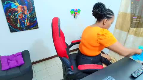 Snapshot of amba_rosee1 chatting on February 14, 10:49 am AMBAR online show from February 14, 10:49 am