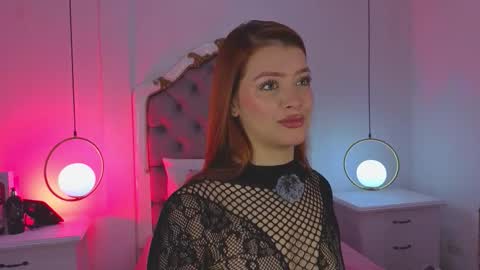 Sara online show from November 17, 11:22 am