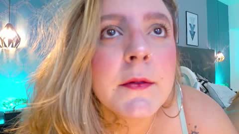 Ambar  online show from January 13, 12:53 pm