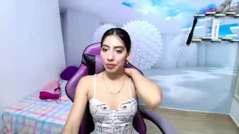 ambel_rose online show from May 7, 1:54 am