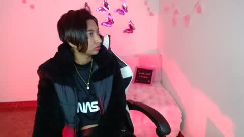 Snapshot of amber__666 chatting on October 20, 1:41 am amber__666 online show from October 20, 1:41 am