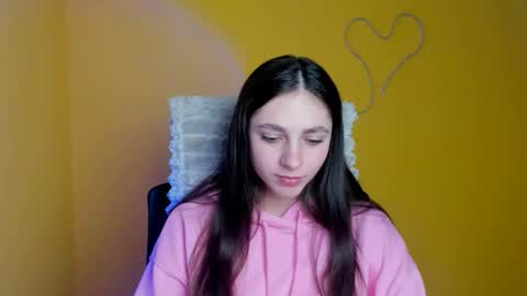 Amber online show from February 5, 12:52 pm