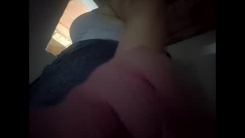 Amber online show from March 31, 3:34 pm