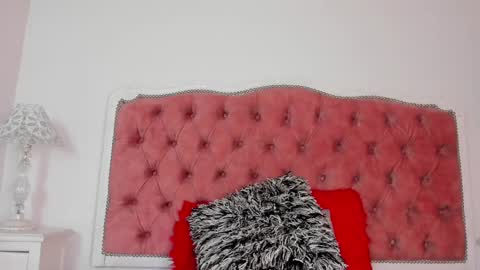 Snapshot of amber_roose75 chatting on September 18, 12:04 pm julieta  online show from September 18, 12:04 pm