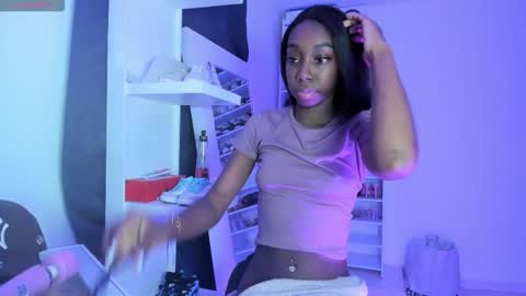 Amber online show from February 14, 3:08 am