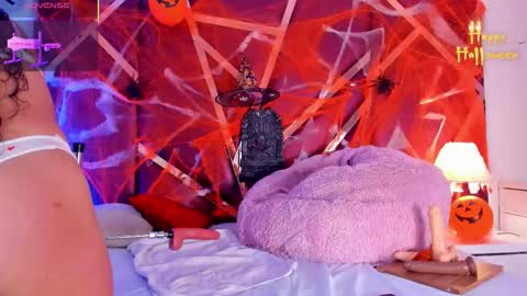 ambervegaa online show from October 26, 1:39 pm