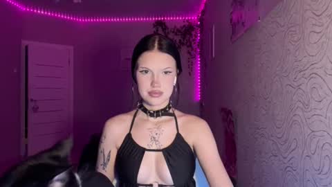 Alica online show from December 18, 4:12 pm