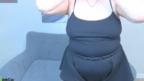 Ameli Watts online show from May 4, 1:31 am