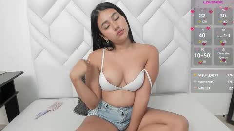 Amelia02  online show from January 16, 4:47 pm