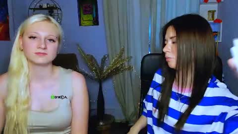Amelia online show from June 25, 9:24 am