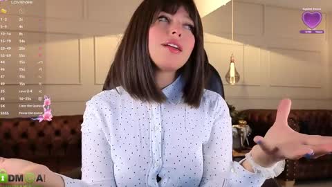 AMELIA online show from April 7, 12:07 pm