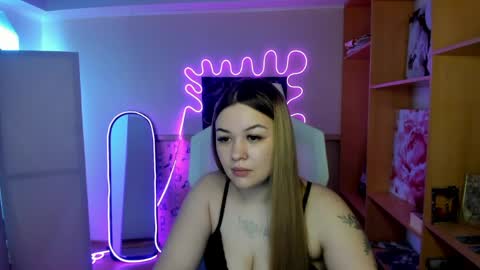 Amelie online show from April 25, 4:59 am