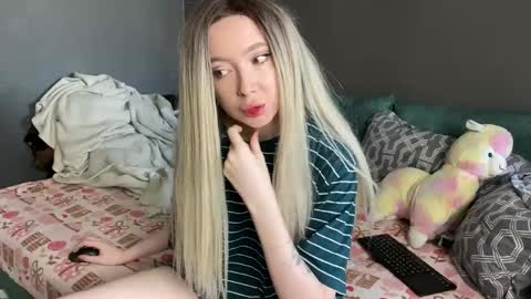 Ami Air online show from April 14, 3:39 am