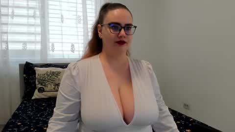 Amira Vyxen online show from March 2, 9:49 am