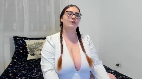 Amira Vyxen online show from March 1, 6:51 pm