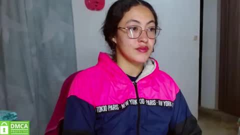 amitlu_ online show from January 15, 2:28 am