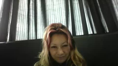 Paula D online show from February 22, 11:35 am