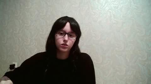 Amomira honeyx online show from March 31, 2:44 am