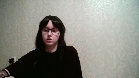 Amomira honeyx online show from March 28, 1:05 am