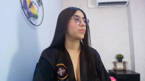 Snapshot of amy__wats0n chatting on October 14, 7:38 pm amy__wats0n online show from October 14, 7:38 pm