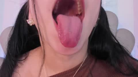 Amy online show from April 13, 9:26 pm