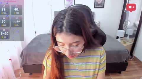 Snapshot of amy_sophiaa chatting on October 7, 1:04 pm Amy sophia 3 online show from October 7, 1:04 pm