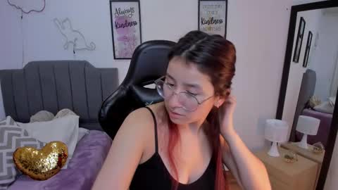 Amy sophia 3 online show from February 28, 3:11 pm